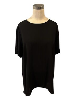 Vince Camuto Black Short-Sleeve Crewneck Tunic Blouse